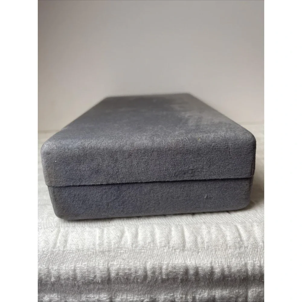 VTG Travel Jewelry Box Grey Velvet Snap Hinge EUC